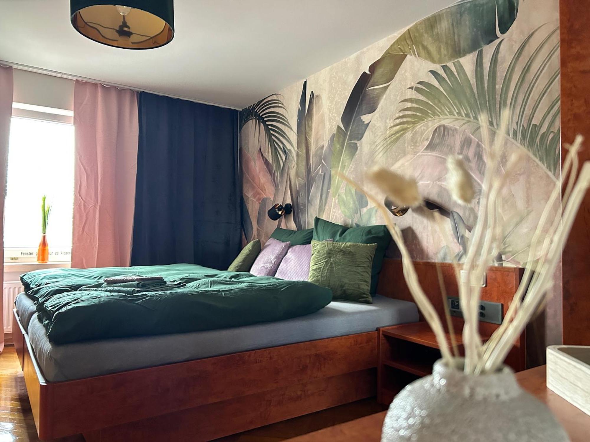 Pension Faulpelz - Doppelzimmer Flora Niederorschel エクステリア 写真
