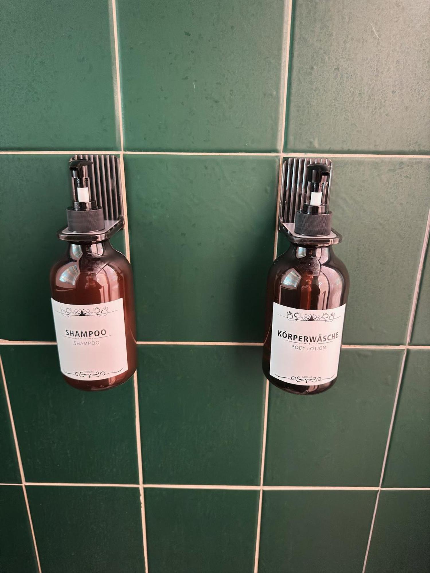 Pension Faulpelz - Doppelzimmer Flora Niederorschel エクステリア 写真